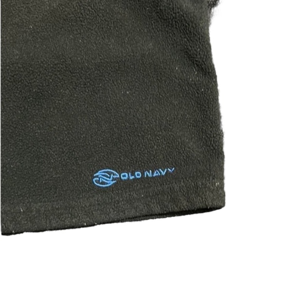 Boys 2 piece Bundle - Sweater and Vest Sz. 12-18 Months - Picture 8 of 10